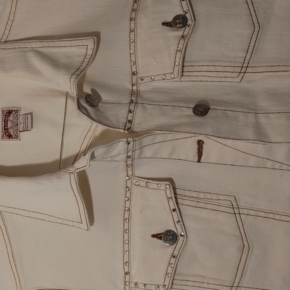 Bit & Bridle Vest - Picture 2 of 5